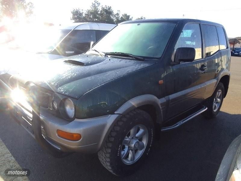 Usado Nissan Terrano 125 CV (91 kW) 1999 Verde SUV