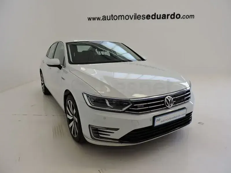 Usado VW Passat GTE 218 CV (160 kW) 2017 Blanco Berlina