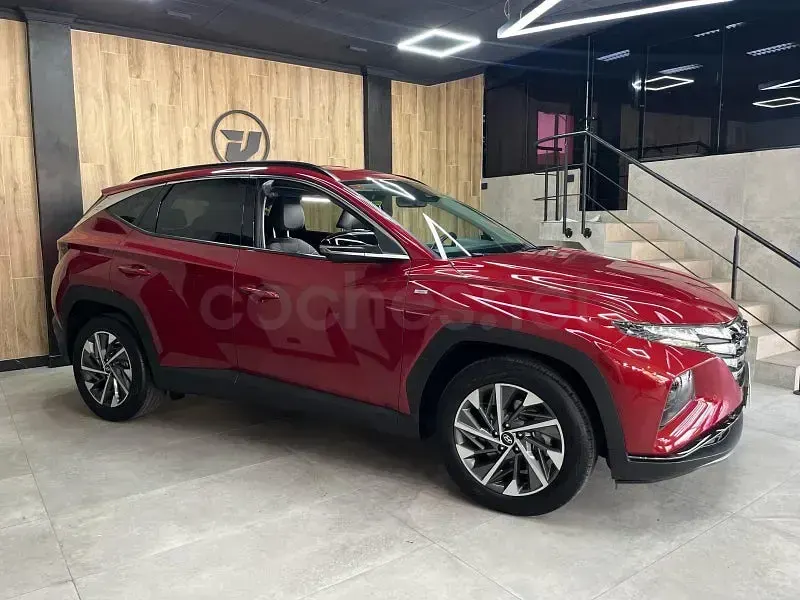 Usado Hyundai Tucson 150 CV (110 kW) 2021 Rojo SUV