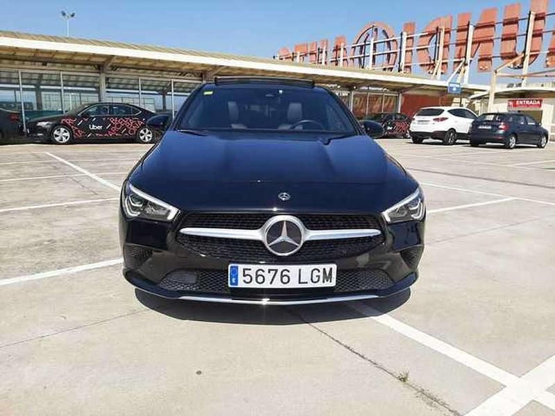Negro Usado 2020 Mercedes CLA200 Shooting Brake Familiar | 31.900 € (Un poco caro) - Imagen 1/4