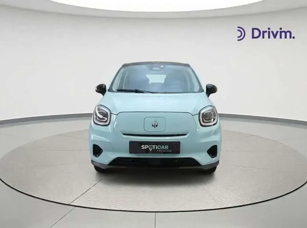 Nuevo Leapmotor T03 69 kW (95 CV) 2026 Azul Utilitario