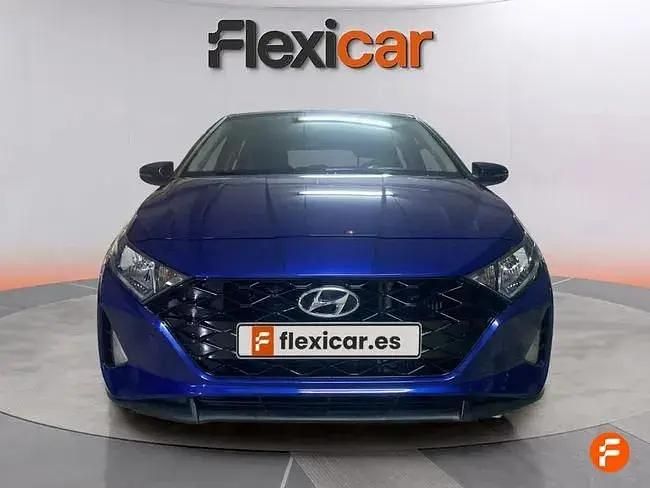 Usado Hyundai i20 100 HP (73 kW) 2022 Azul Sedan