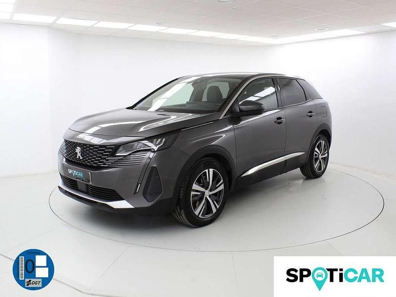 Usado Peugeot 3008 Allure 224 CV (164 kW) 2021 Gris SUV