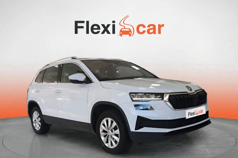 Blanco Usado 2023 Skoda Karoq Style SUV | 19.190 € (Super precio) - Imagen 1/4