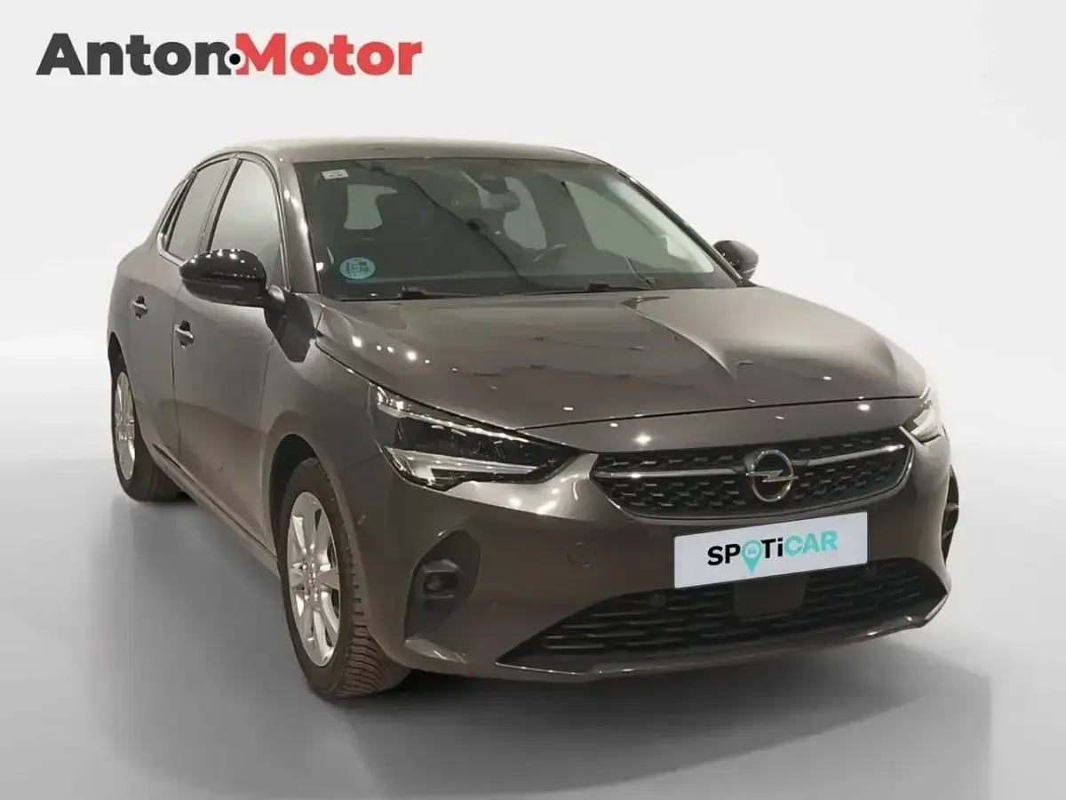 Usado Opel Corsa Edition 100 CV (73 kW) 2020 Gris / plata Utilitario