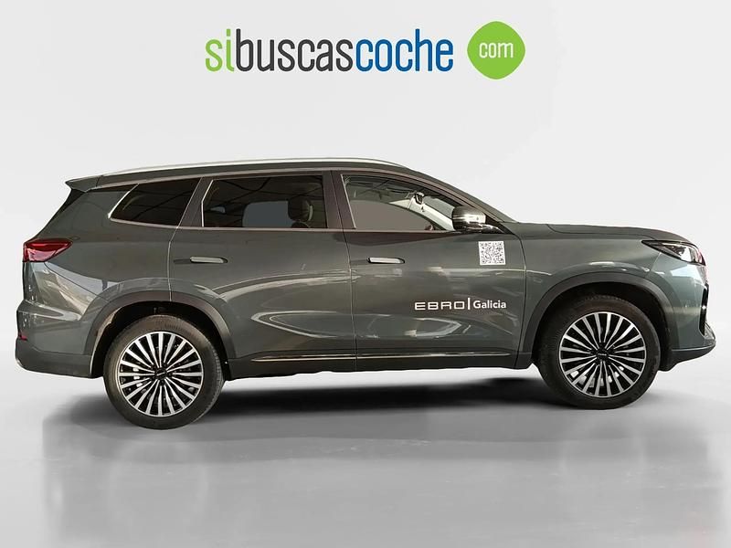 Usado Ebro s800 Luxury 147 CV (108 kW) 2025 Verde SUV