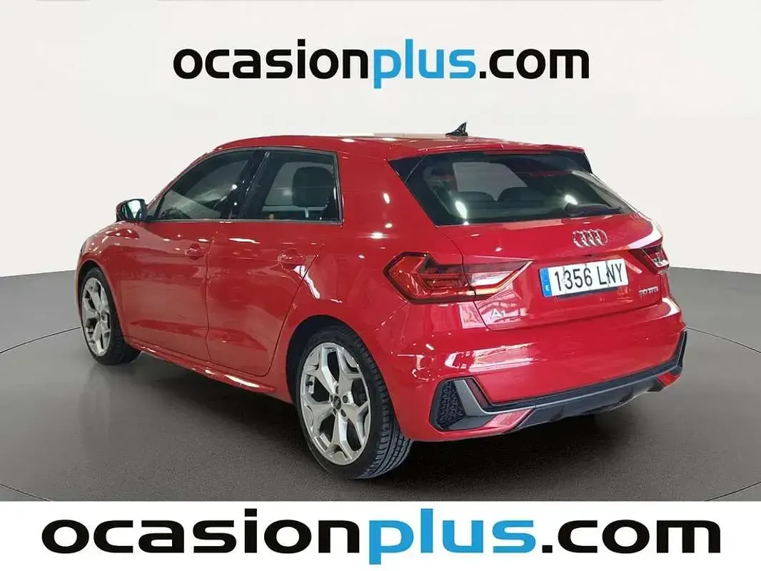Usado Audi A1 Sportback S-Line 110 CV (80 kW) 2021 Rojo Utilitario