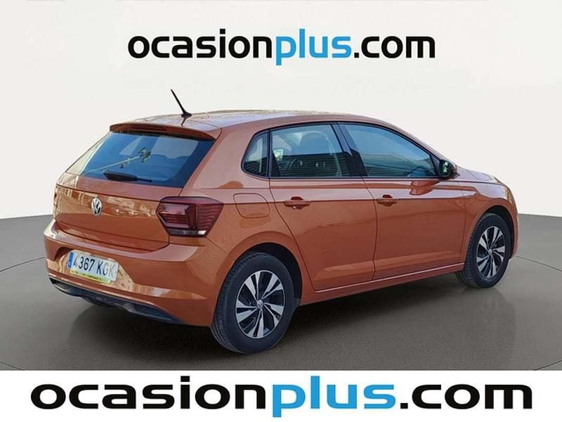 Usado VW Polo Advance 95 CV (69 kW) 2017 Naranja Utilitario