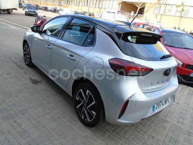 Usado Opel Corsa 100 CV (73 kW) 2025 Gris / plata Berlina