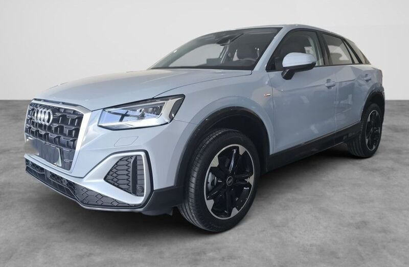 Gris Nuevo 2025 Audi Q2 Black Edition SUV | 37.950 € (Un poco caro) - Imagen 1/4