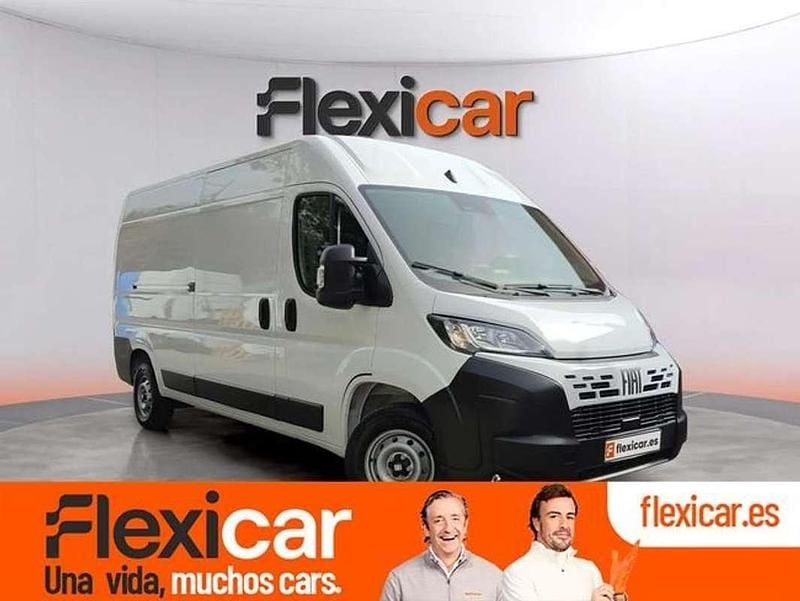Blanco Nuevo 2025 Fiat Ducato Van | 28.590 € (Precio justo) - Imagen 1/4