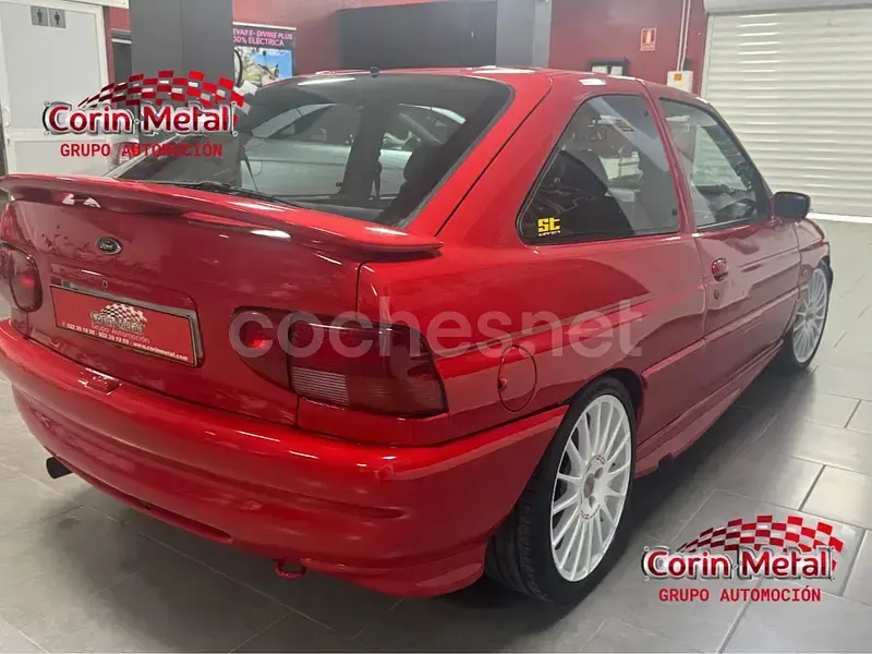 Usado Ford Escort RS 150 CV (110 kW) 1996 Rojo Berlina