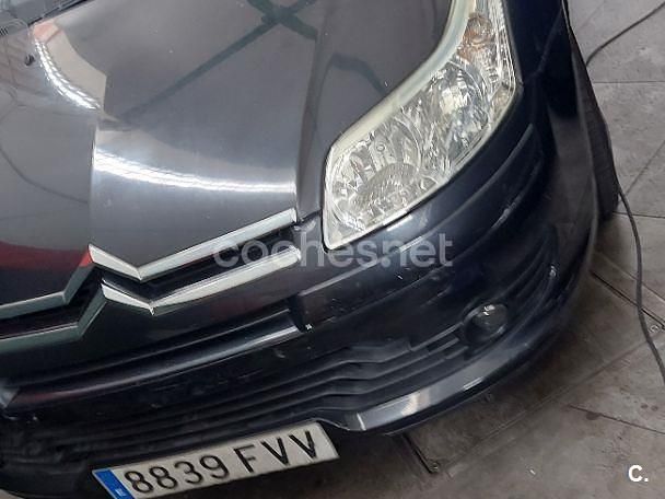Negro Usado 2007 Citroën C4 VTR Sport Berlina | 2500 € (Buen precio) - Imagen 1/4