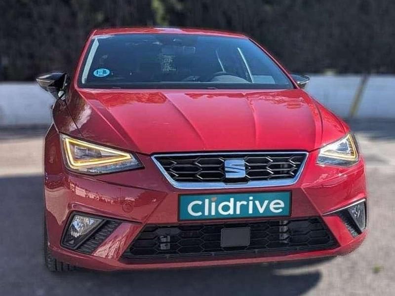 Usado Seat Ibiza FR 116 CV (85 kW) 2022 Burdeos Utilitario