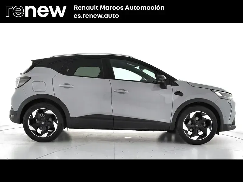 Usado Renault Captur Techno 100 CV (73 kW) 2025 Gris SUV