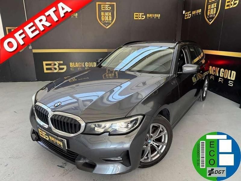 Usado BMW 320 Sport Line 190 CV (139 kW) 2020 Gris Familiar