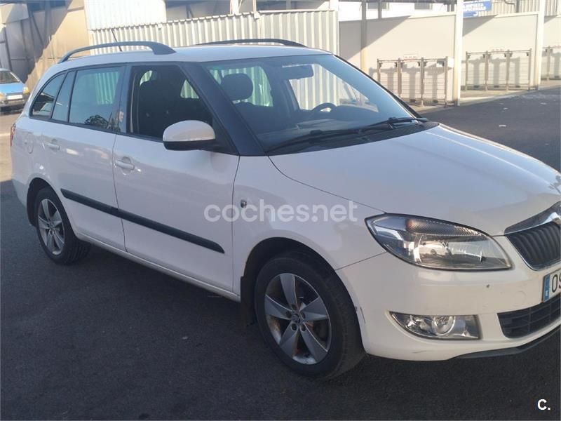 Blanco Usado 2014 Skoda Fabia Family Familiar | 5500 € (Precio justo) - Imagen 1/4