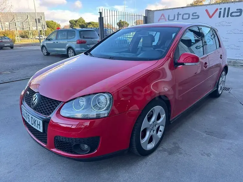 Usado VW Golf IV GTI 200 CV (147 kW) 2005 Rojo Berlina