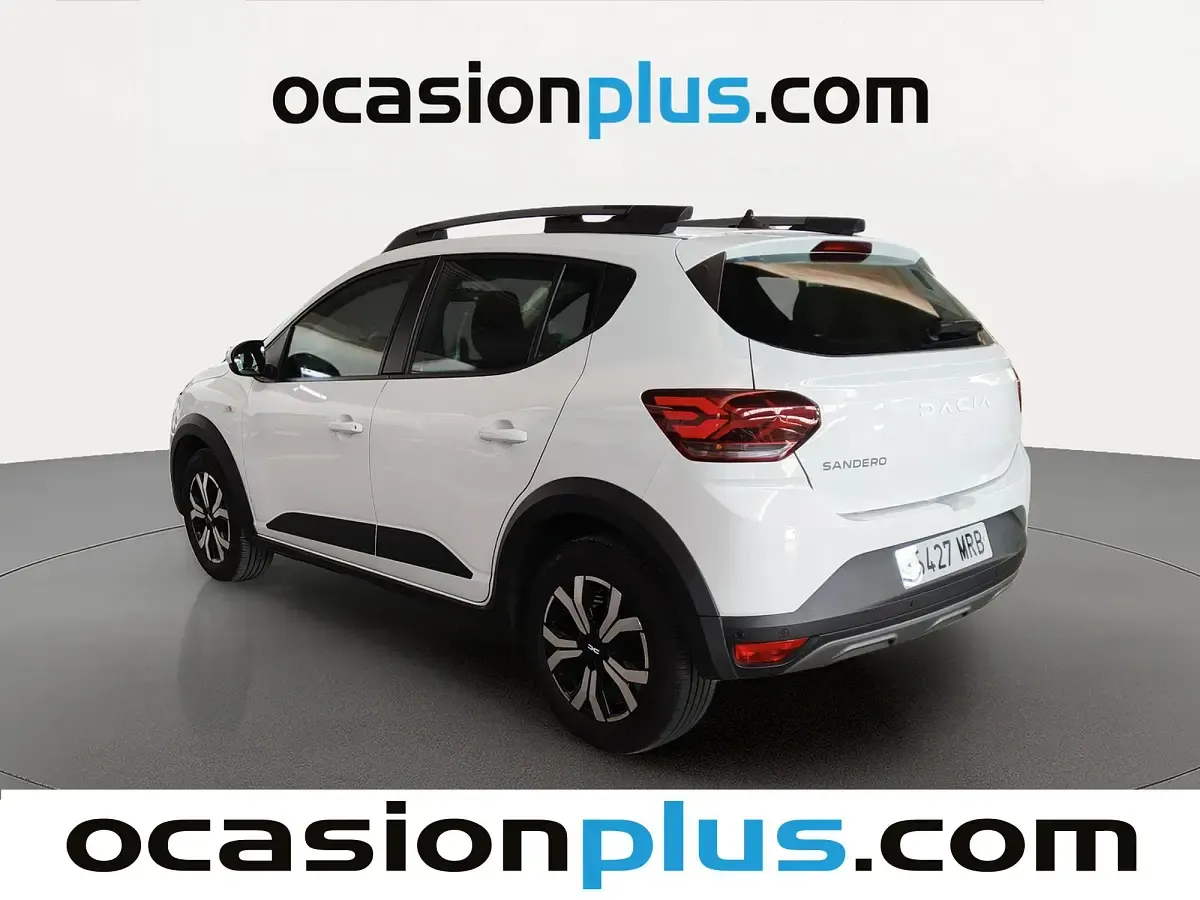 Usado Dacia Sandero Expression 91 CV (66 kW) 2024 Blanco Utilitario