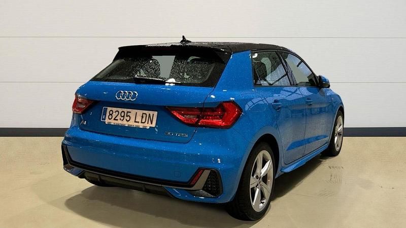 Usado Audi A1 Sportback S-Line 116 CV (85 kW) 2019 Azul Utilitario