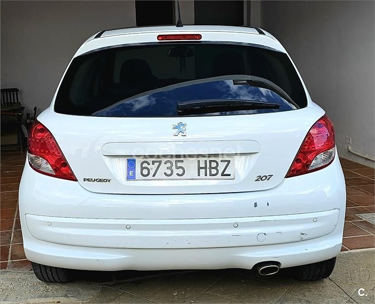 Usado Peugeot 207 GTi 112 CV (82 kW) 2011 Blanco Berlina