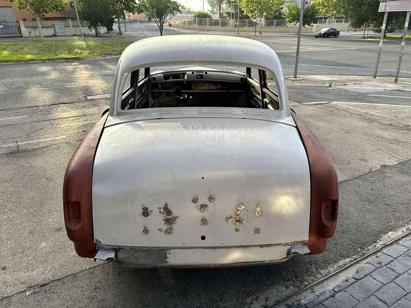 Usado Mercedes 220 90 CV (66 kW) 1957 Familiar