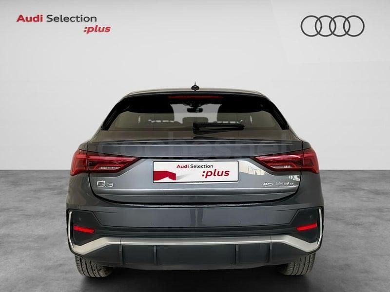 Usado Audi Q3 Sportback S-Line 245 CV (180 kW) 2021 Gris / plata SUV