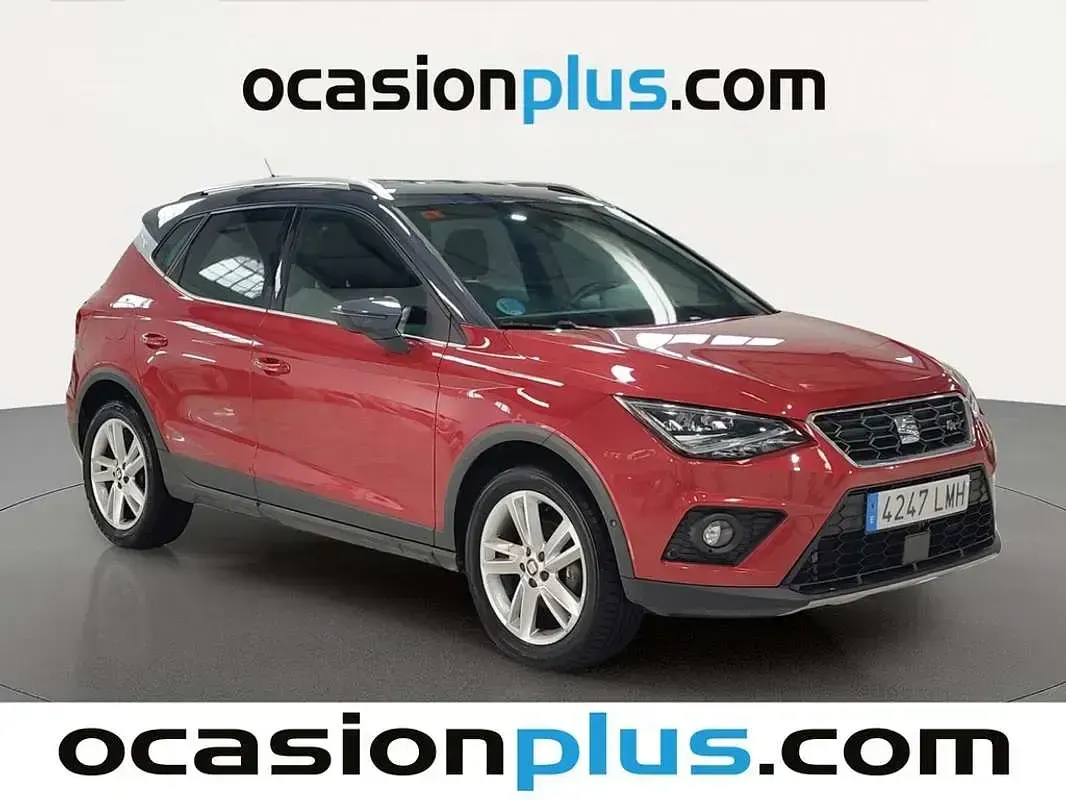 Usado Seat Arona FR 90 CV (66 kW) 2021 Rojo SUV