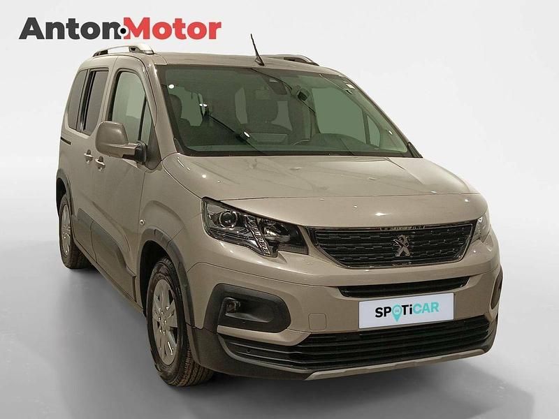 Usado Peugeot Rifter Allure 130 CV (95 kW) 2020 Gris Monovolumen