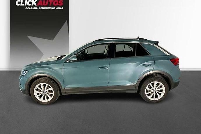 Usado VW T-Roc Life 110 CV (80 kW) 2023 Negro SUV