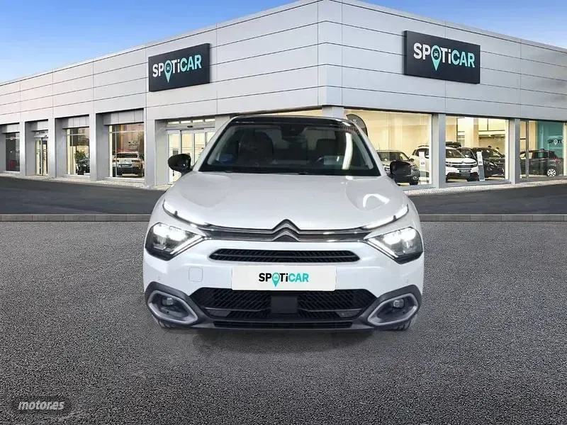 Usado Citroën e-C4 Shine 100 kW (136 CV) 2023 Blanco Berlina