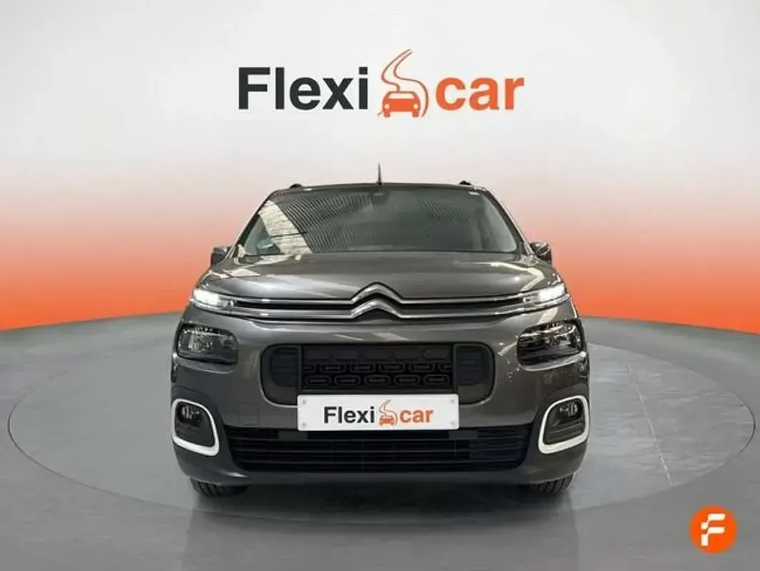 Usado Citroën Berlingo Feel 110 CV (80 kW) 2020 Gris Monovolumen