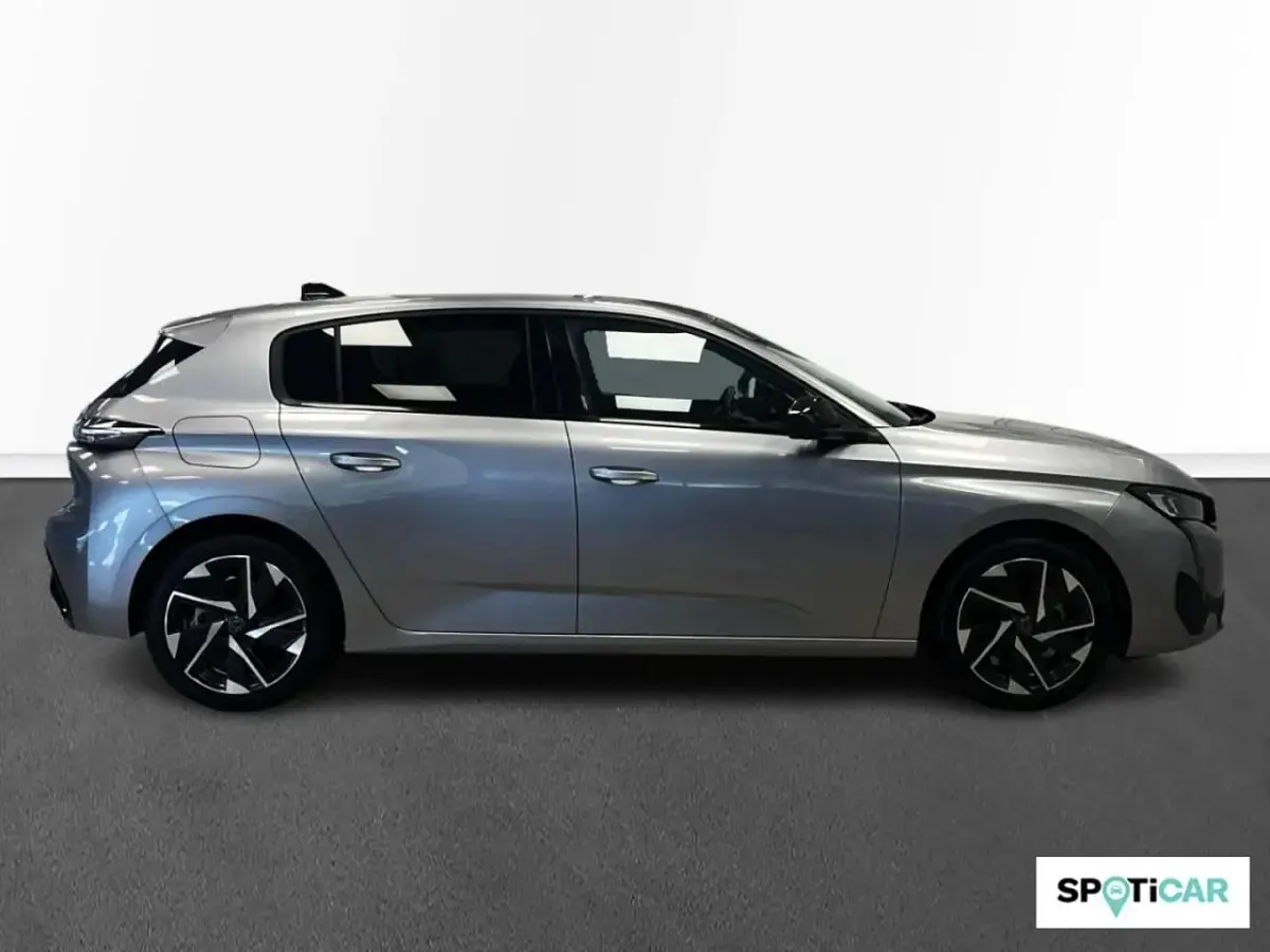Usado Peugeot 308 Allure 130 CV (95 kW) 2024 Gris Berlina