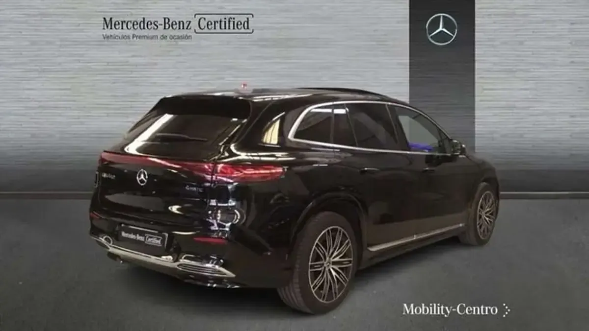 Usado Mercedes EQS450+ 264 kW (360 CV) 2023 Negro SUV