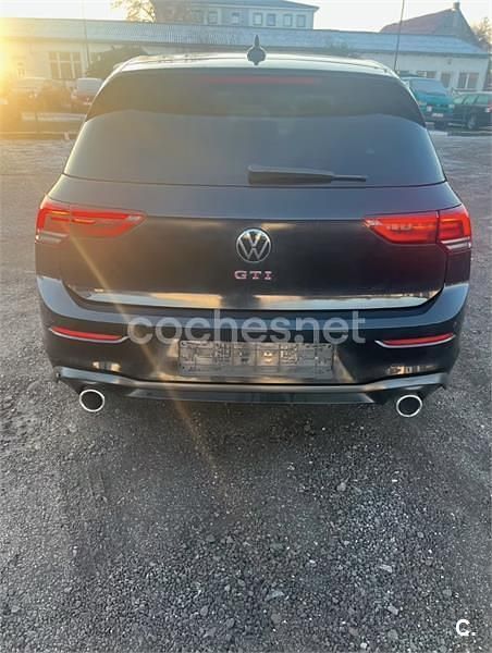 Usado VW Golf VIII GTI 245 CV (180 kW) 2022 Negro Berlina