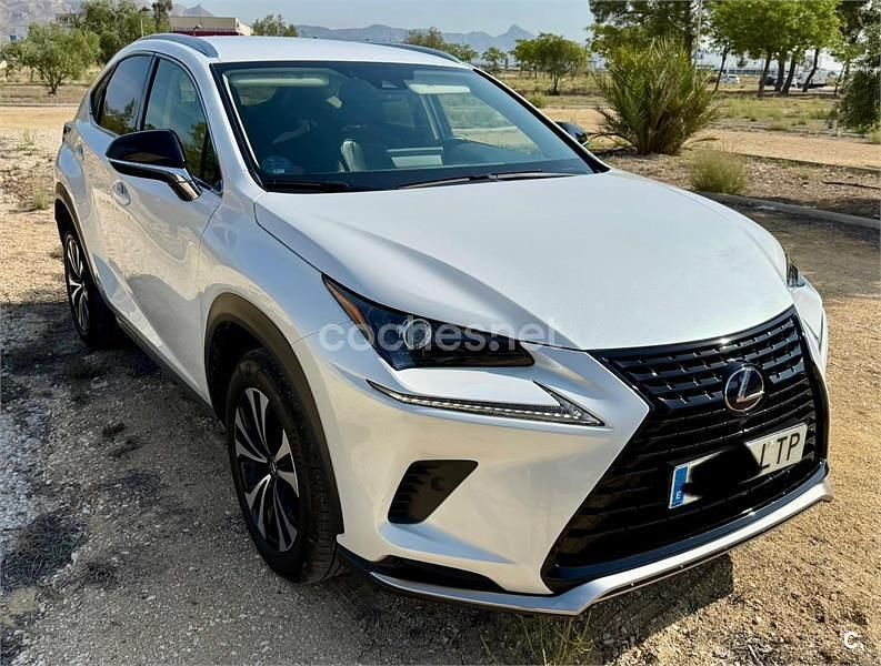 Blanco Usado 2021 Lexus NX300h SUV | 34.500 € (Precio justo) - Imagen 1/4