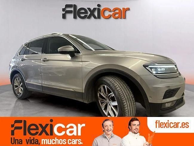 Gris / plata Usado 2020 VW Tiguan Sportline SUV | 22.890 € (Buen precio) - Imagen 1/4