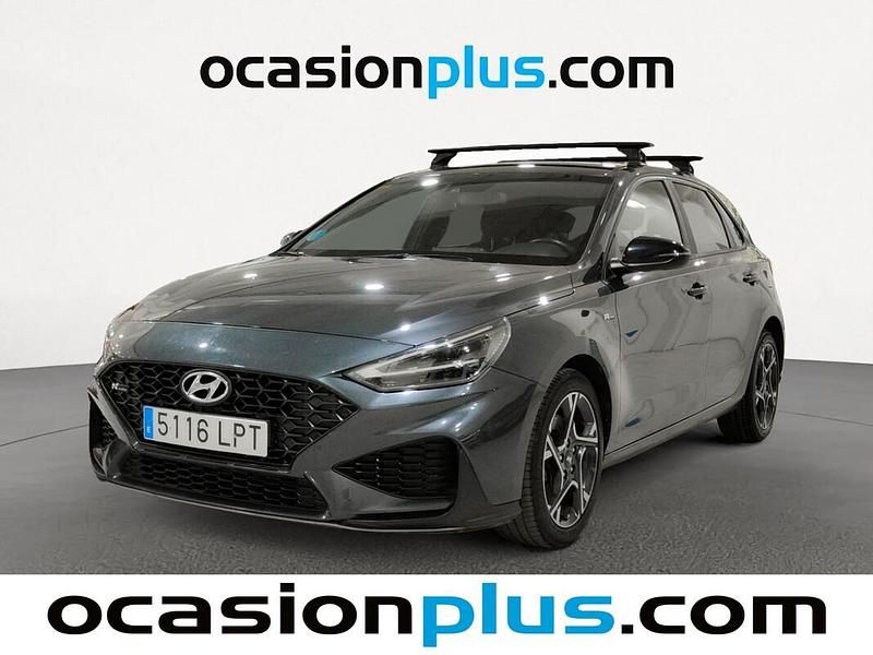 Gris Usado 2021 Hyundai i30 N Line Utilitario | 17.255 € (Caro) - Imagen 1/4