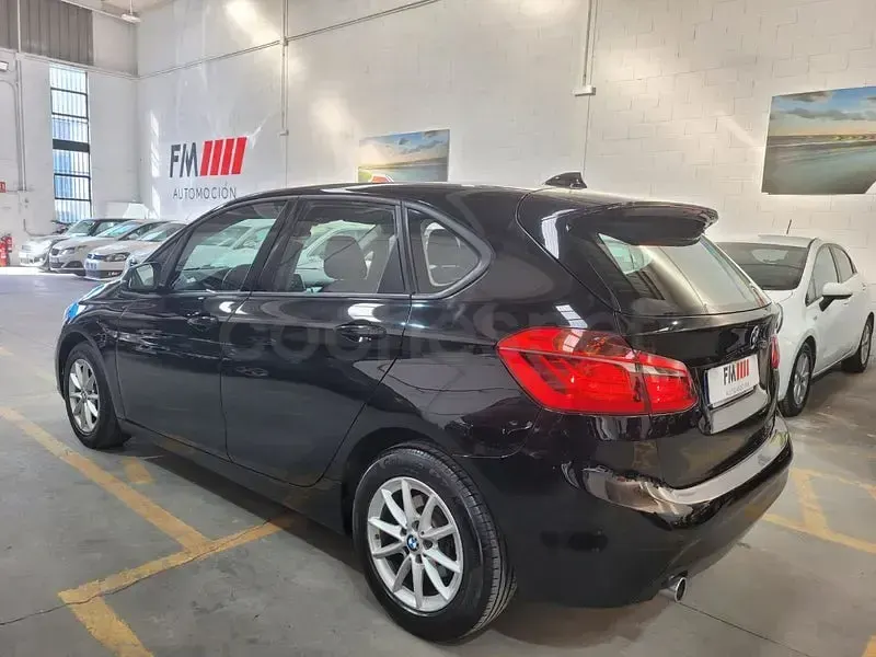 Usado BMW 216 Active Tourer Comfort Edition 116 CV (85 kW) 2015 Negro Monovolumen