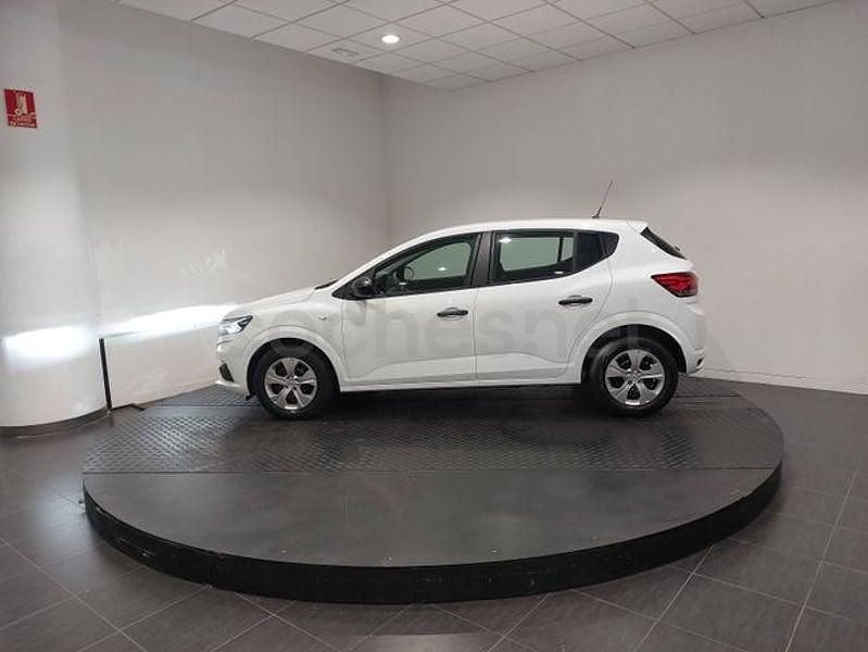 Usado Dacia Sandero Essentiel 91 CV (66 kW) 2021 Blanco Berlina