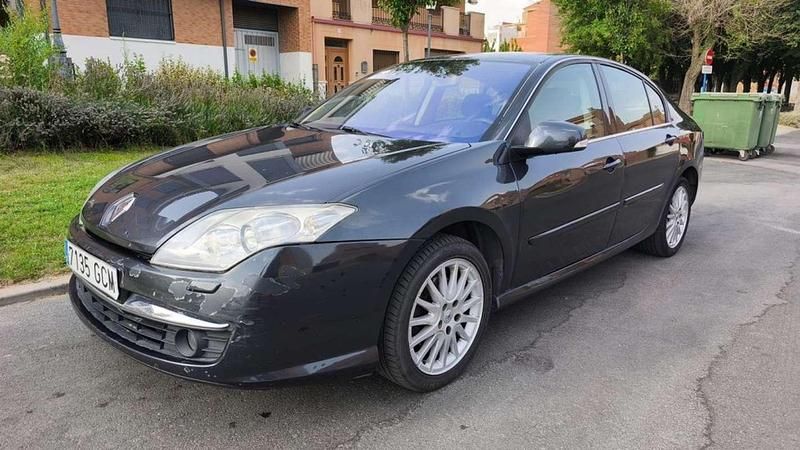 Negro Usado 2008 Renault Laguna III Authentique Berlina | 3300 € (Precio justo) - Imagen 1/4