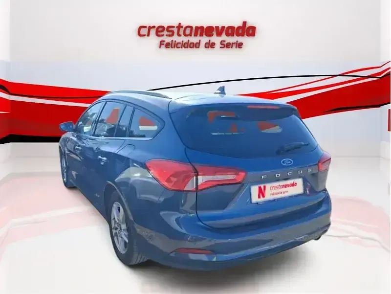 Usado Ford Focus Trend 120 CV (88 kW) 2022 Azul