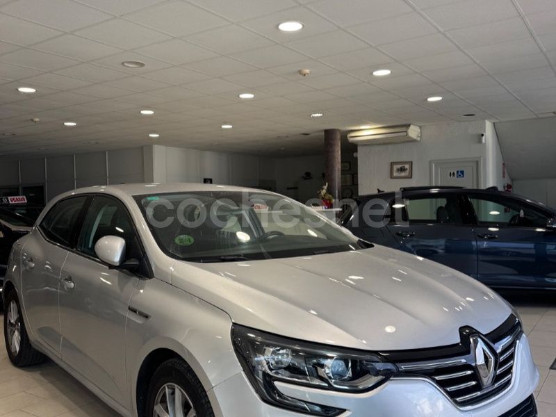 Gris / plata Usado 2015 Renault Mégane III Intens Berlina | 10.800 € (Precio justo) - Imagen 1/4