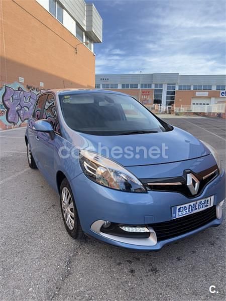 Usado Renault Scénic III LIMITED 110 CV (80 kW) 2014 Azul Monovolumen