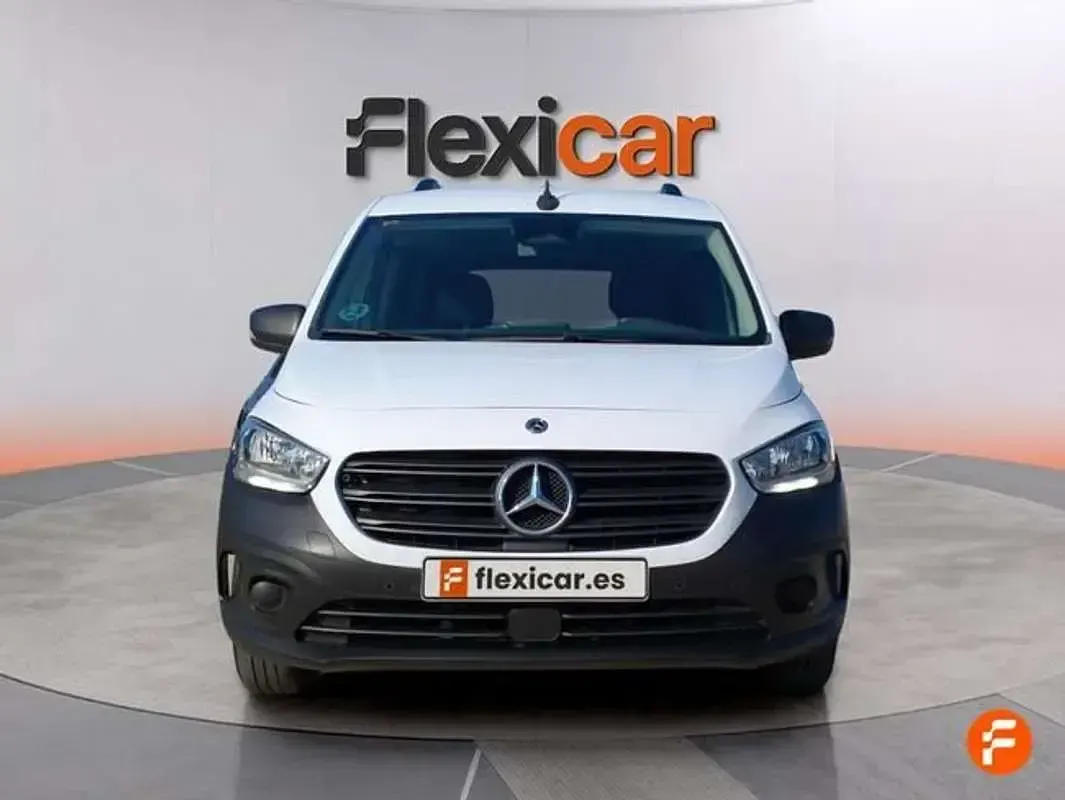 Usado Mercedes Citan 110 102 CV (75 kW) 2023 Blanco Monovolumen