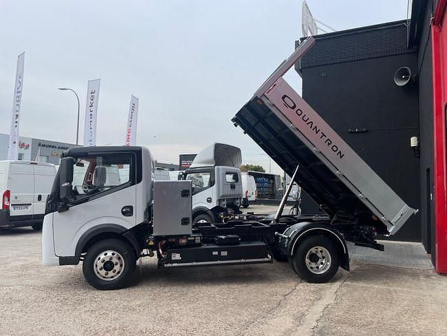 Usado DongFeng Box 69 kW (95 CV) 2024 Blanco Utilitario