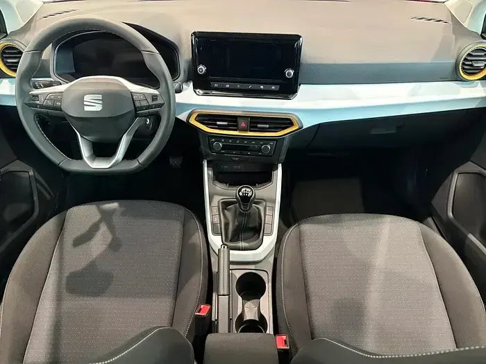 Usado Seat Arona Style 115 CV (84 kW) 2025 Rojo SUV
