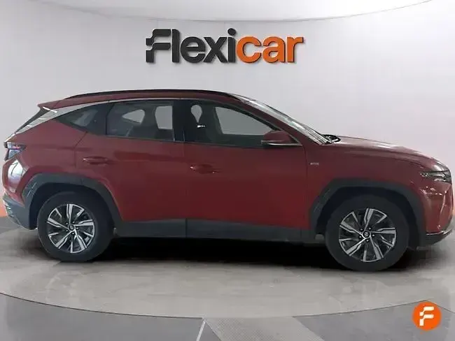 Usado Hyundai Tucson 136 CV (100 kW) 2022 Rojo SUV