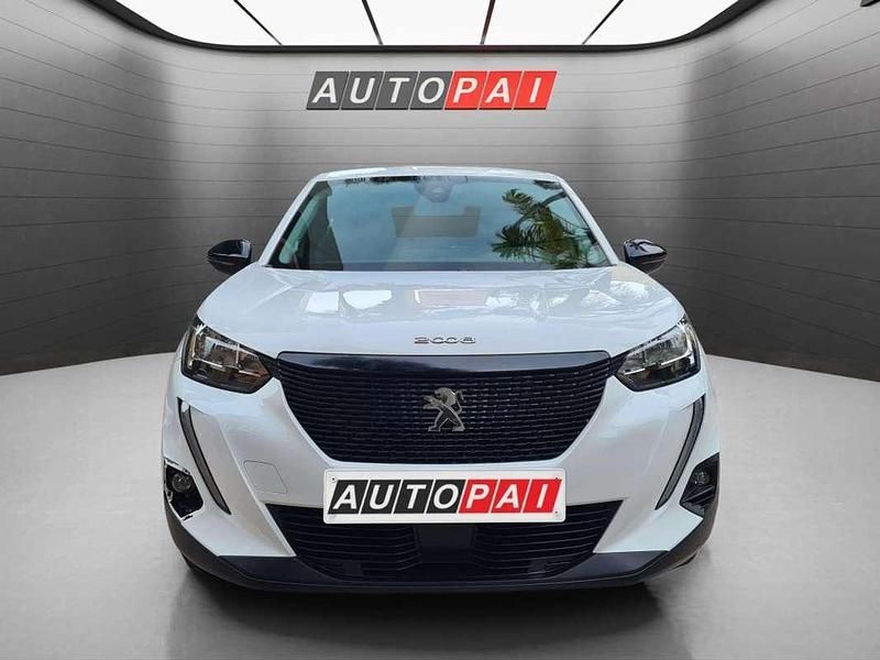 Usado Peugeot 2008 Active 110 CV (80 kW) 2021 Blanco SUV