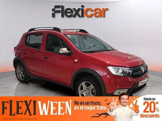 Rojo Usado 2018 Dacia Sandero Comfort Utilitario | 10.490 € (Precio justo) - Imagen 1/4